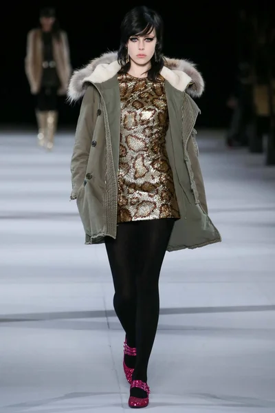 Look 45